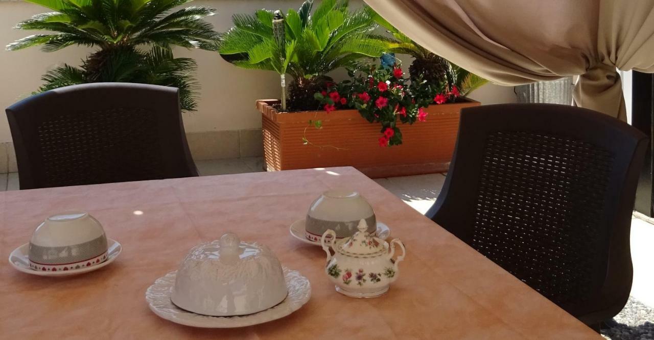 Vuemme 97 Apartman Bari Kültér fotó